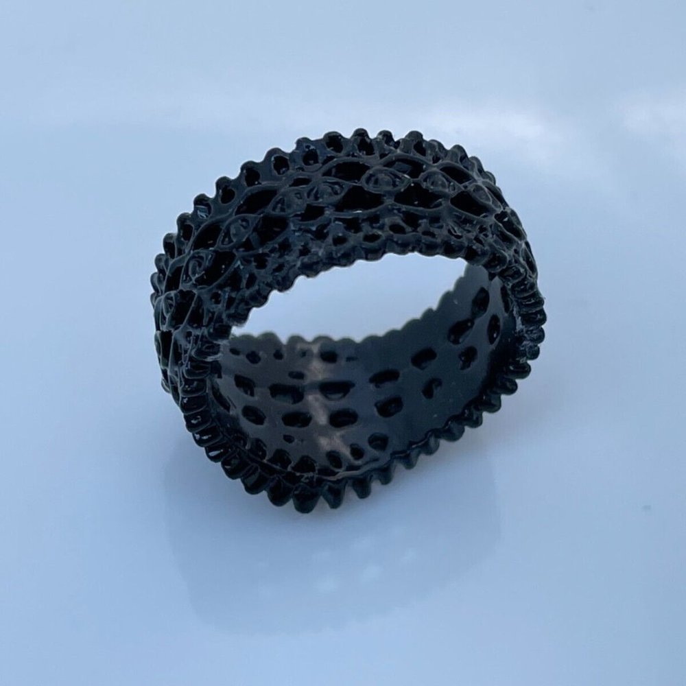 Women Ring Fashion Black Tone Finger Band Crystal Accent Fancy Ring Size 7 - Picture 9 of 12